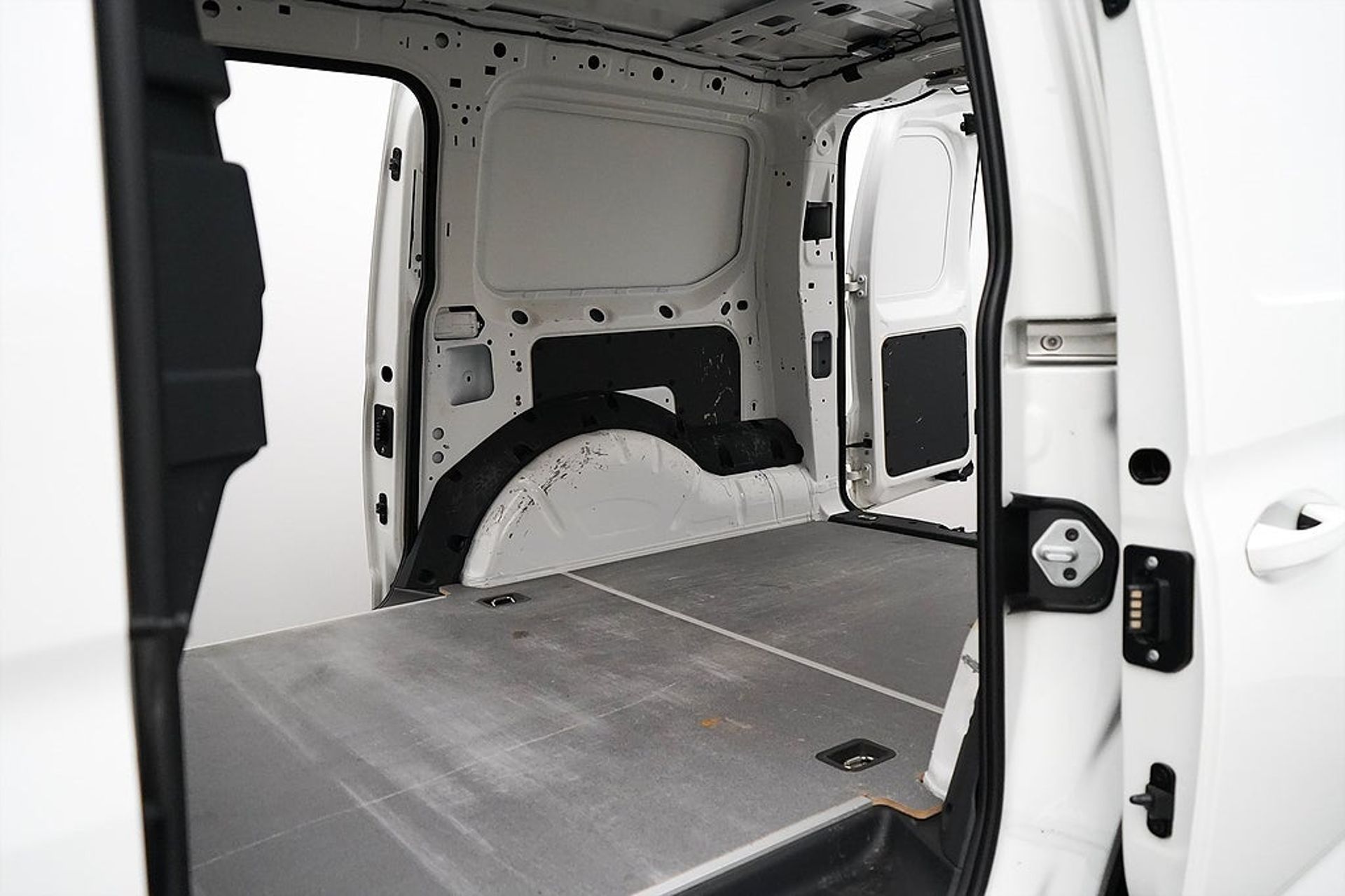 Volkswagen Caddy Maxi 2025, kuva 4/23