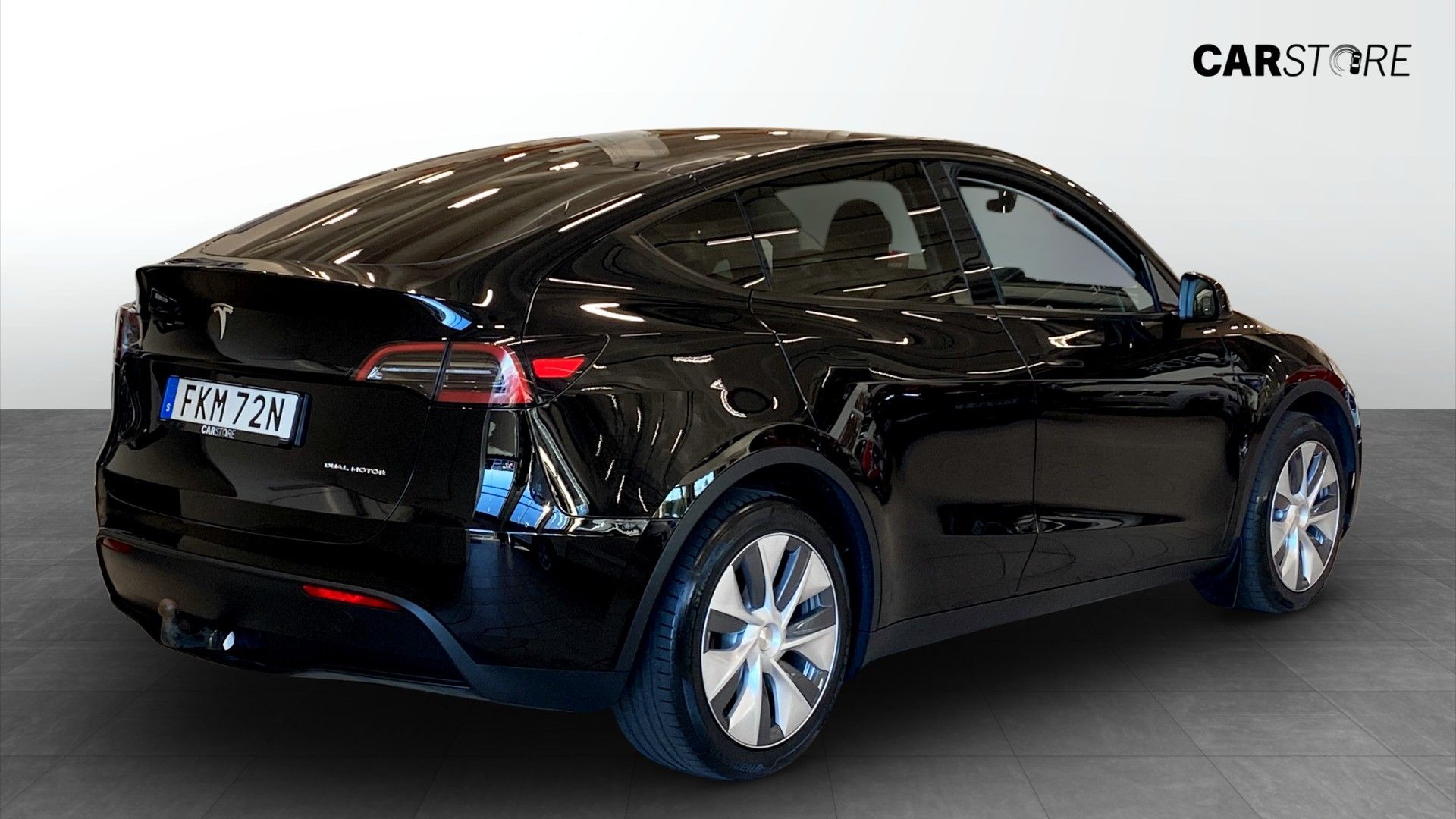 Tesla Model Y 2023, bild 2/10