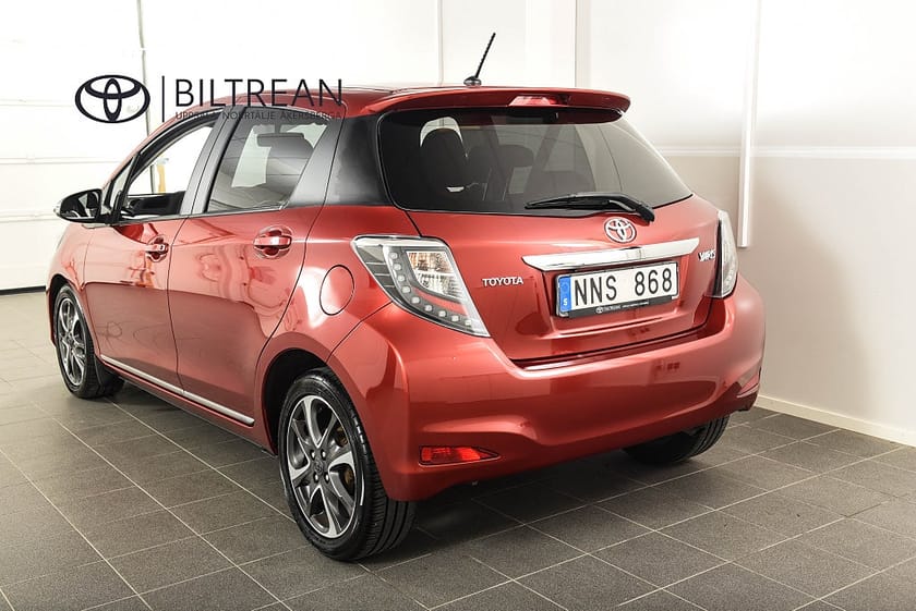 Bild 3 av Toyota Yaris 1.33 Automat Trend Motorvärmare Backkamera