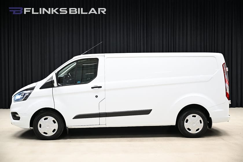 Bild 2 av Ford Transit Custom 340 130HK Lång|Inredd|LED|Drag|Värmare|NyKamrem|Moms