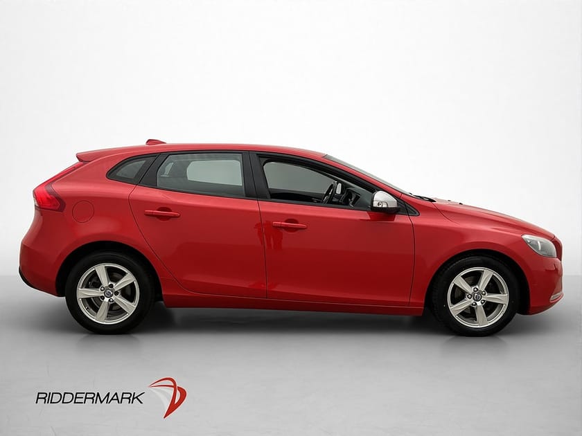 Bild 4 av Volvo V40 D2 115hk Kinetic P-Sensorer Värmare Bluetooth