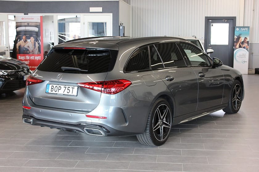 Bild 3 av Mercedes-Benz C 300 T e 9G-Tronic AMG Night pack Navi Kamera Drag  SoV