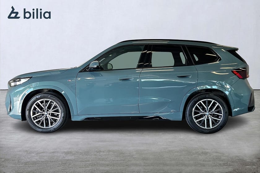 Bild 4 av BMW iX1 xDrive30 M Sport | Drag | Keyless | H/K |