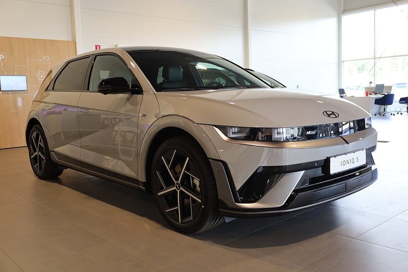 Bild 2 av Hyundai Ioniq 5 84 kWh N-Line AWD /Panorama / Tech paket *Superkampanj