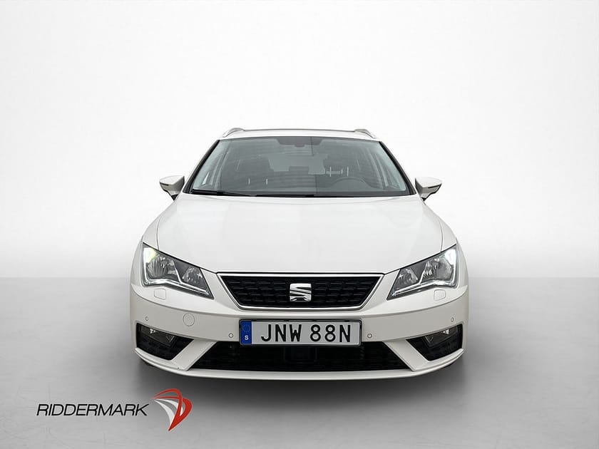 Bild 2 av SEAT Leon ST 1.5 TGI 130hk Panorama Kamera Sensor CarPlay
