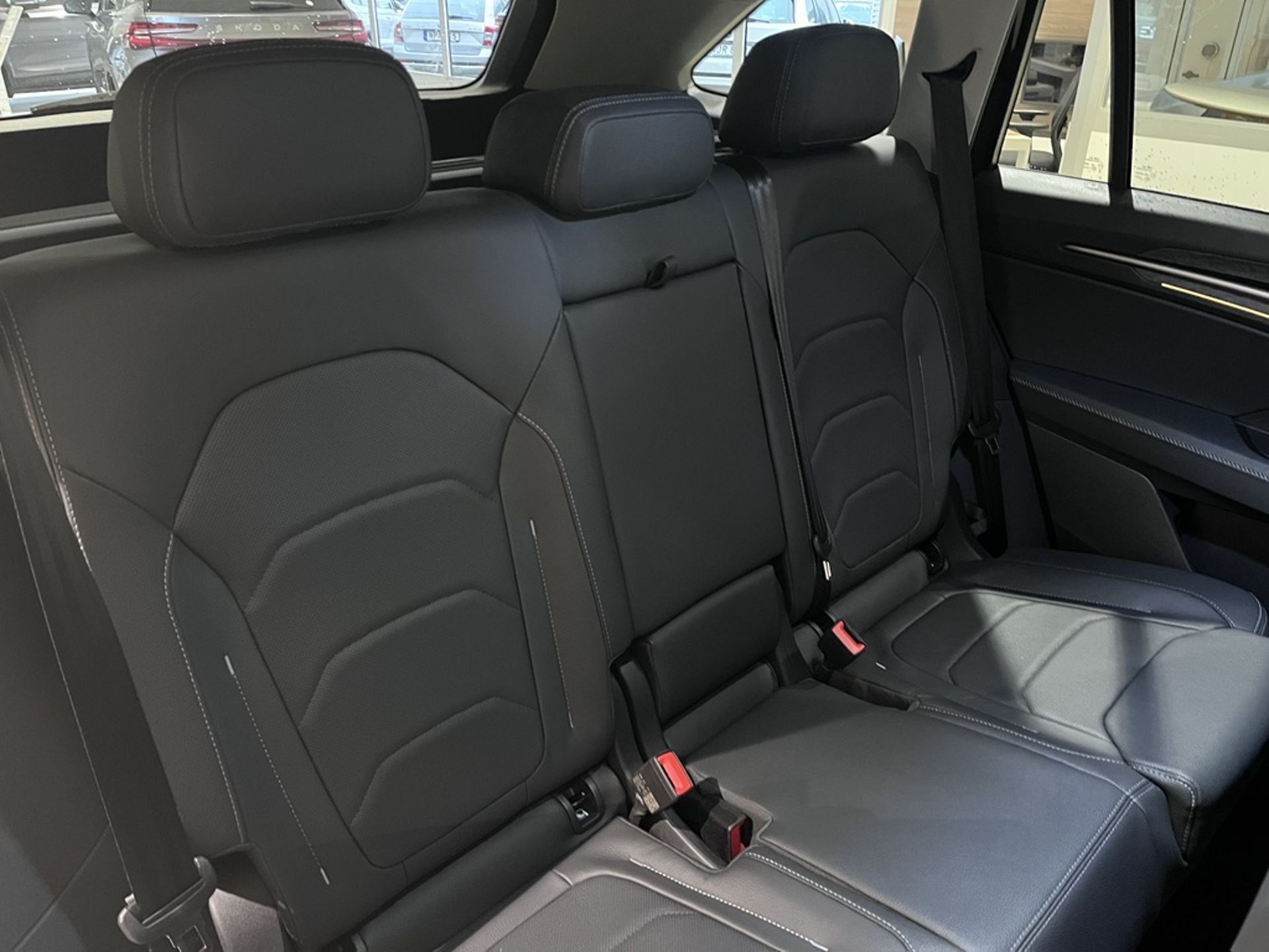 Skoda Kodiaq 1.5 TSI iV PHEV Selection 2026, bild 6/7