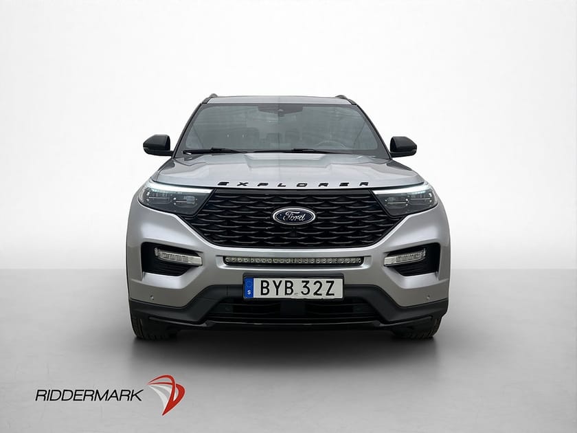 Bild 2 av Ford Explorer Plug-In Hybrid ST-Line 7-Sits Pano B&O 360°