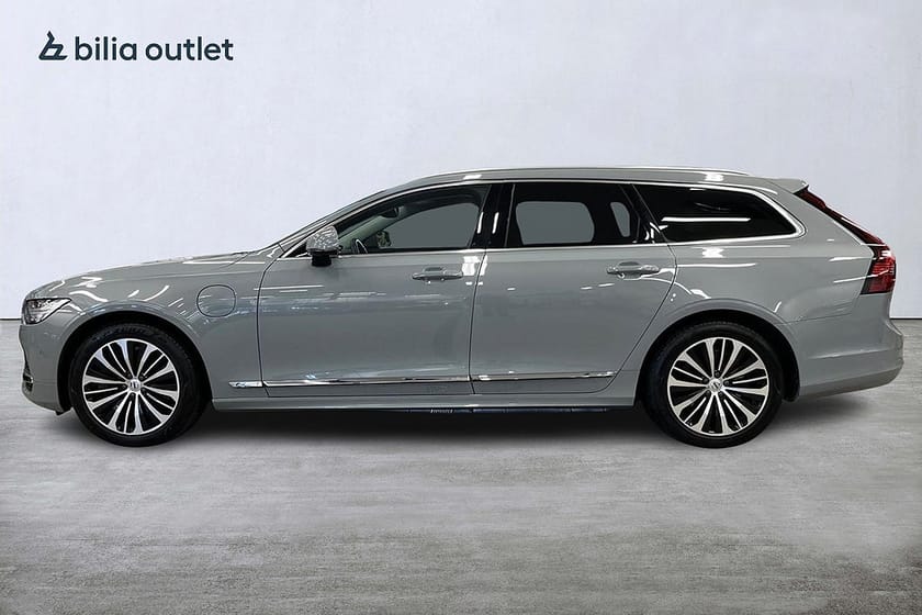 Bild 3 av Volvo V90 Recharge T6 AWD Core 350hk Drag 360° Navi Skinn