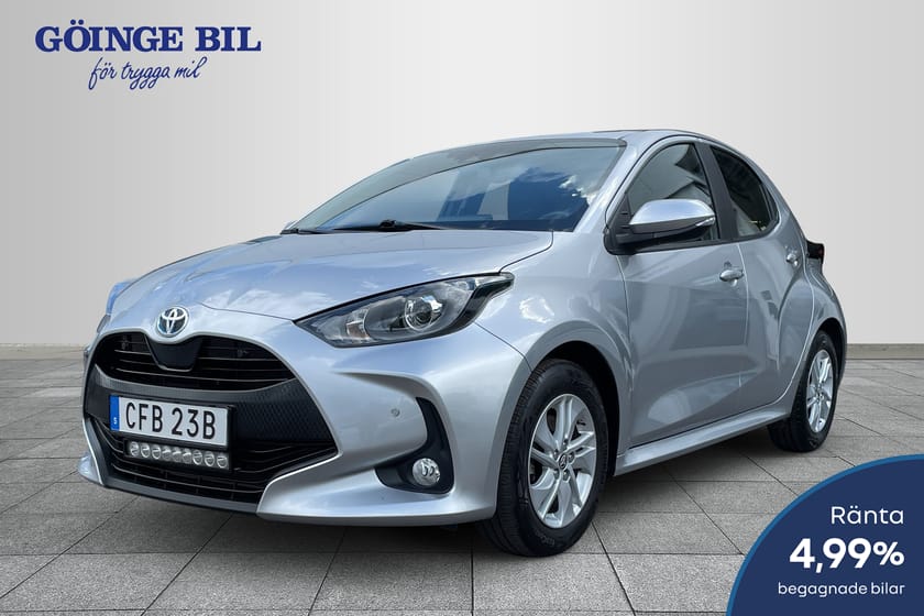 Bild 1 av Toyota Yaris Hybrid CVT 116hk Backkamera/ Led-ramp/ Carplay/ Rattvärme