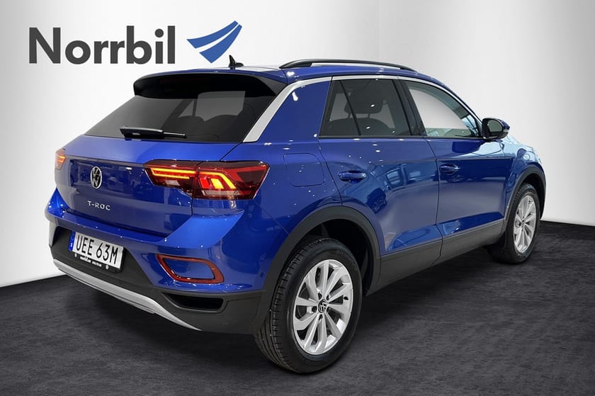Bild 3 av Volkswagen T-Roc TSI 150 DSG Edition Backkamera Keyless