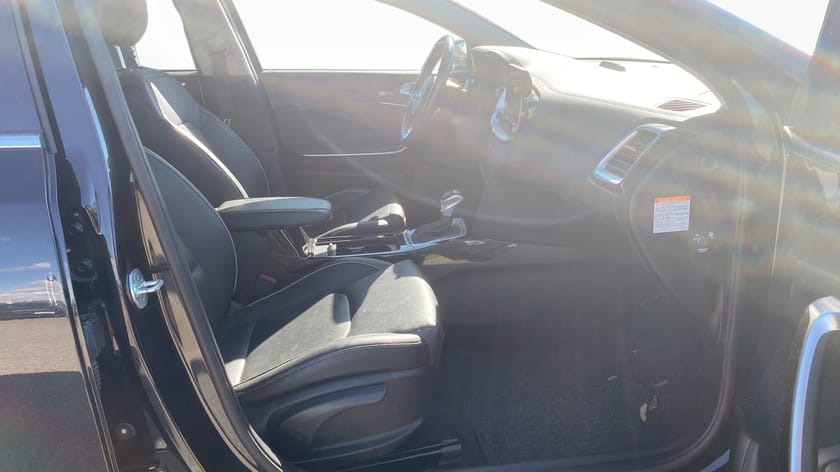 Bild 3 av Kia XCeed Plug-in Hybrid DCT 141hk ADVANCE PLUS - Pano - Backkamera