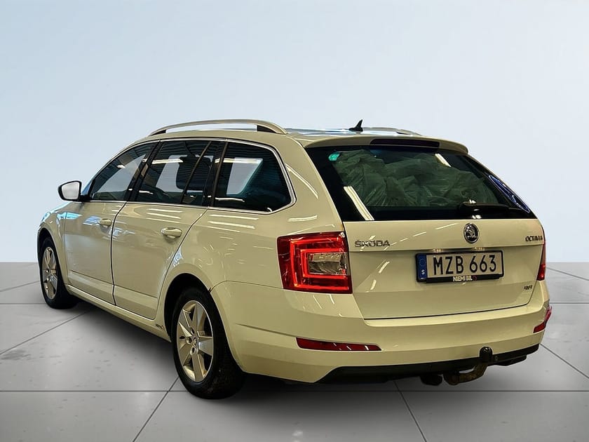 Bild 5 av Škoda Octavia Kombi Skoda 1.8 TSI 4x4 Drag/P-sens/AdaptivFart/MoK-värm
