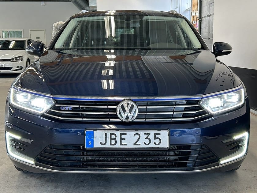 Bild 2 av Volkswagen Passat Variant GTE SC 218hk Drag Värmare Backkamera