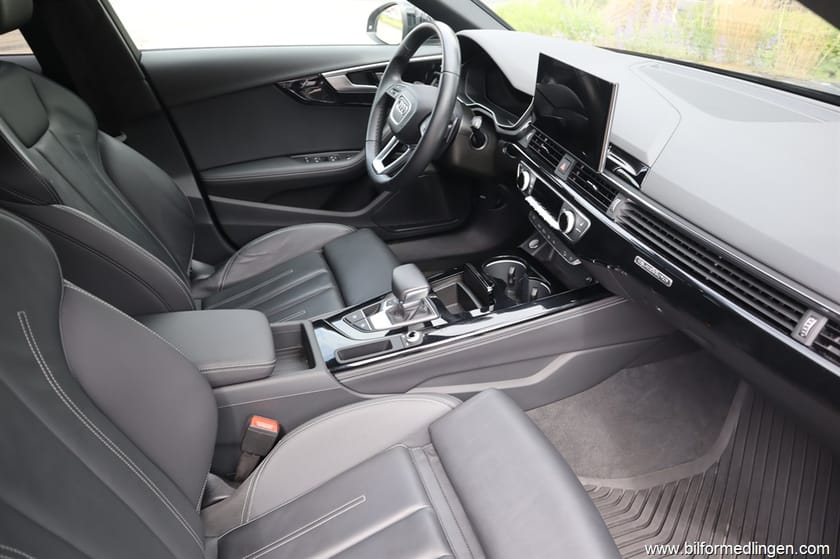 Bild 4 av Audi A4 allroad quattro 40 TDI 204hk Momsbil Black Edition Navi Skinn Drag 1 Ägare