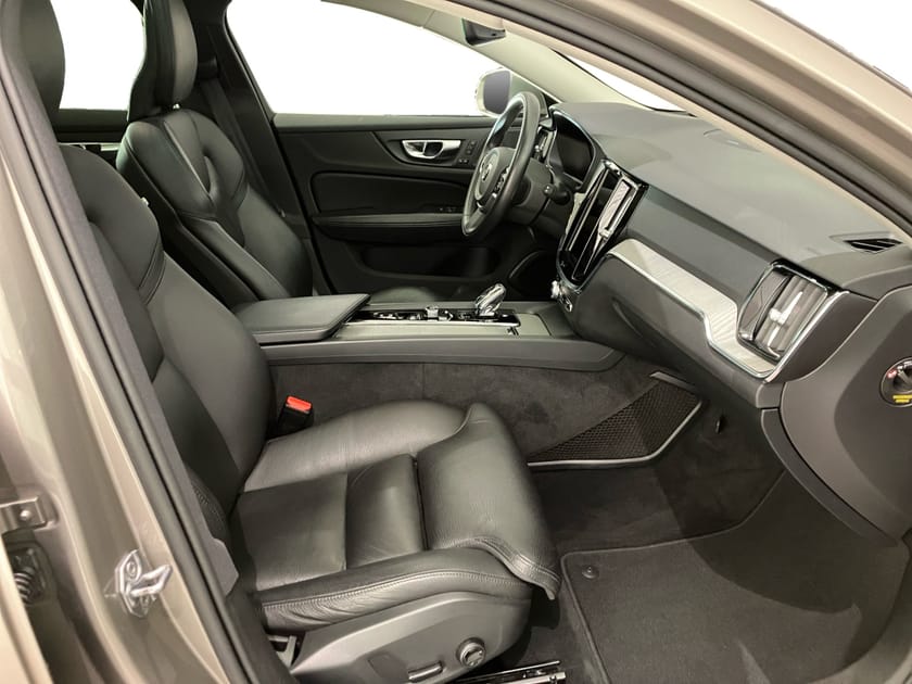 Bild 5 av Volvo V60 B4 Bensin Inscription