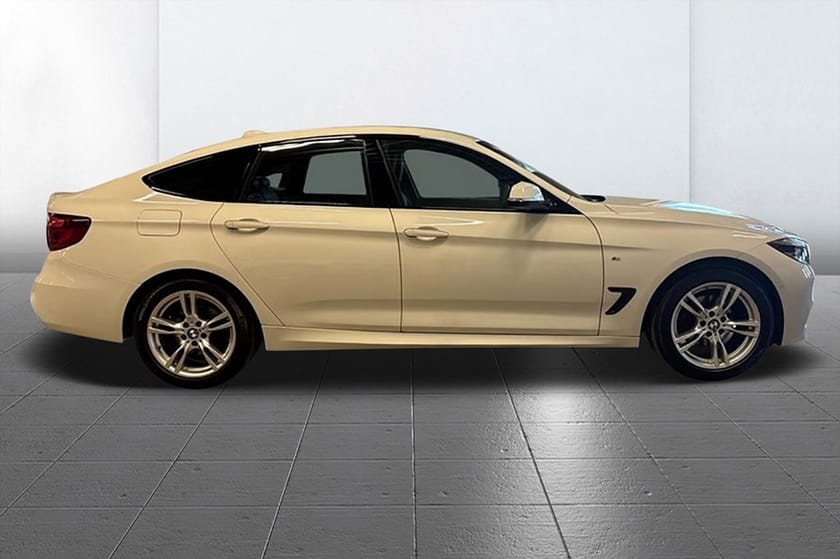 Bild 3 av BMW 320d xDrive GT Aut M Sport Drag Läder Navi HiFi 190hk