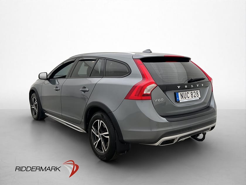 Bild 5 av Volvo V60 Cross Country D3 150hk Momentum Värmare Dragkrok
