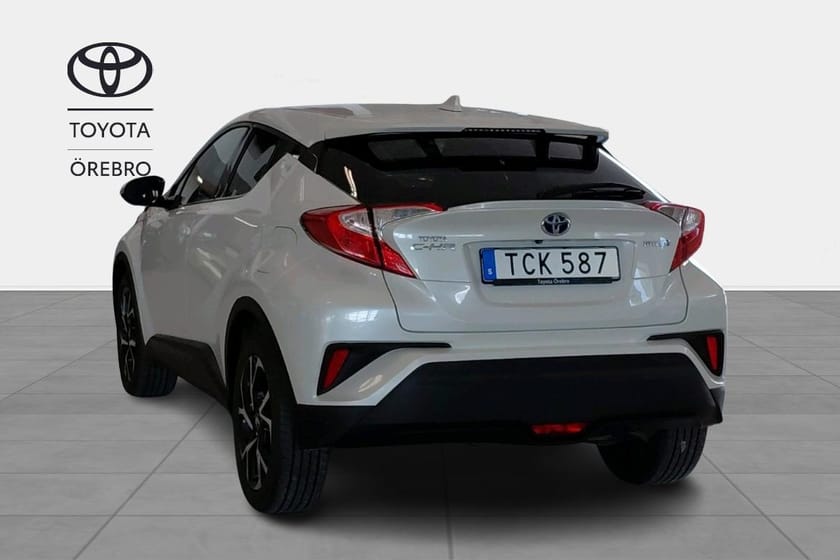 Bild 4 av Toyota C-HR Hybrid 1.8 X Edition Skinnklädsel JBL V-hjul
