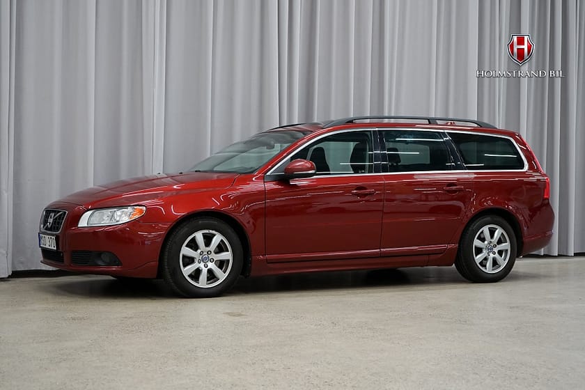 Bild 3 av Volvo V70 1.6 DRIVe Momentum Taklucka Drag Dvärme GPS K-rem bytt