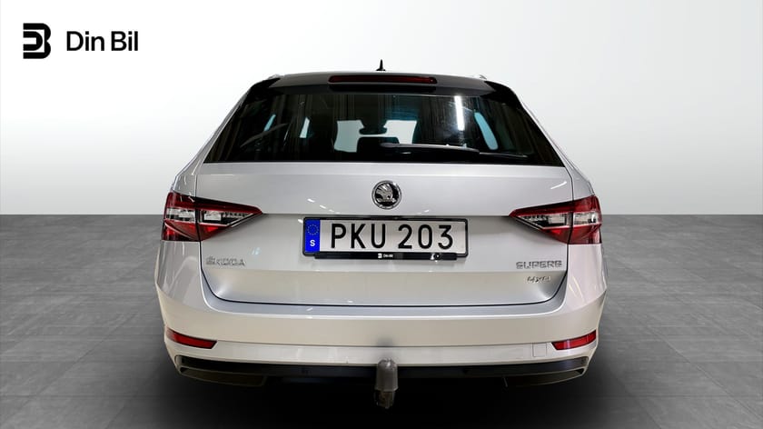 Bild 5 av Škoda Superb Kombi Style 2.0 TDI 4x4 DSG Drag Pano Värmare Business