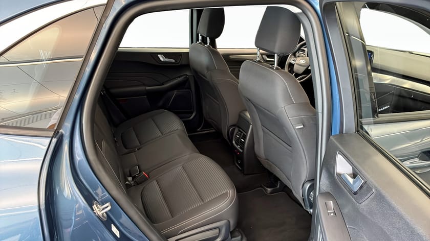 Bild 5 av Ford Kuga Plug-In Hybrid TITANIUM