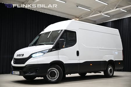 Iveco Daily 35-140 Van 136HK Automat|Drag|Värmare|Backkamera|LED|3.5ton-drag