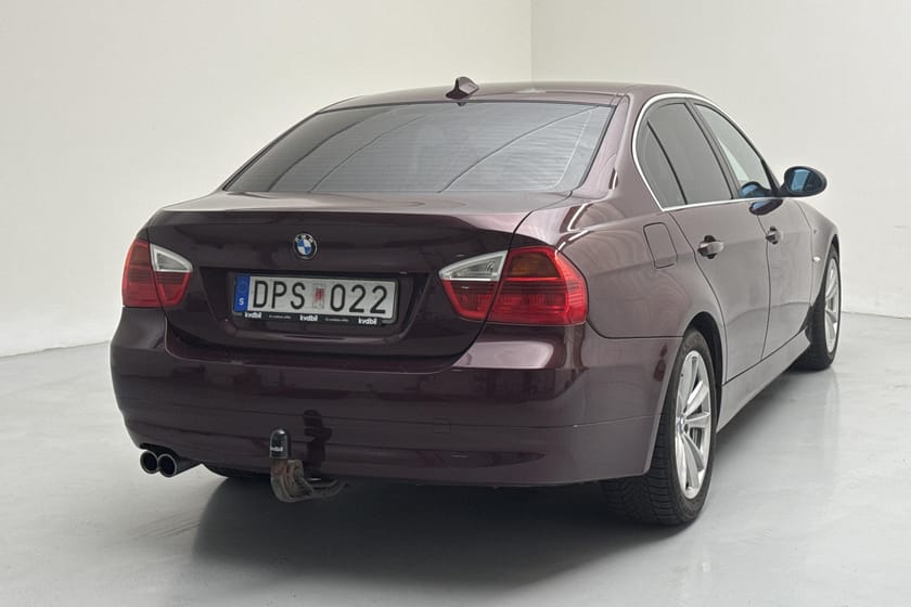 Bild 3 av BMW 330d Sedan 330 Sedan, E90 (231hk) Comfort GPS