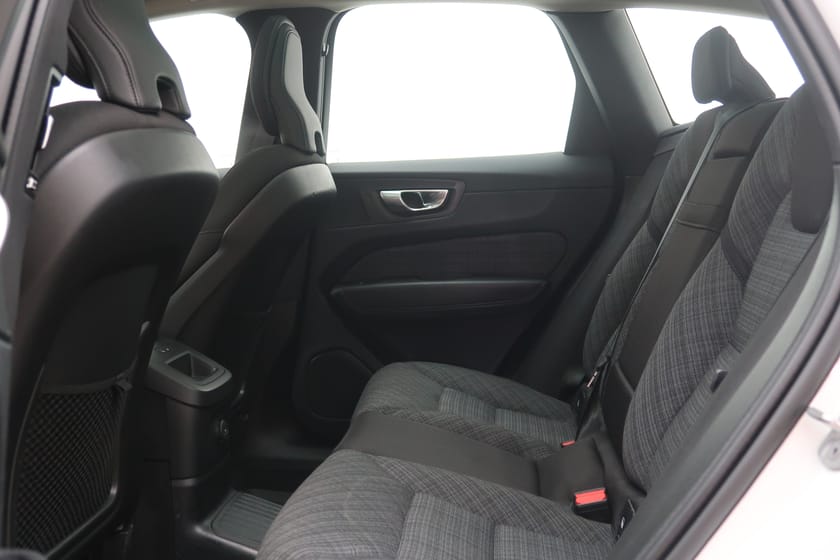 Bild 5 av Volvo XC60 Recharge T6 Core Edition/Pano