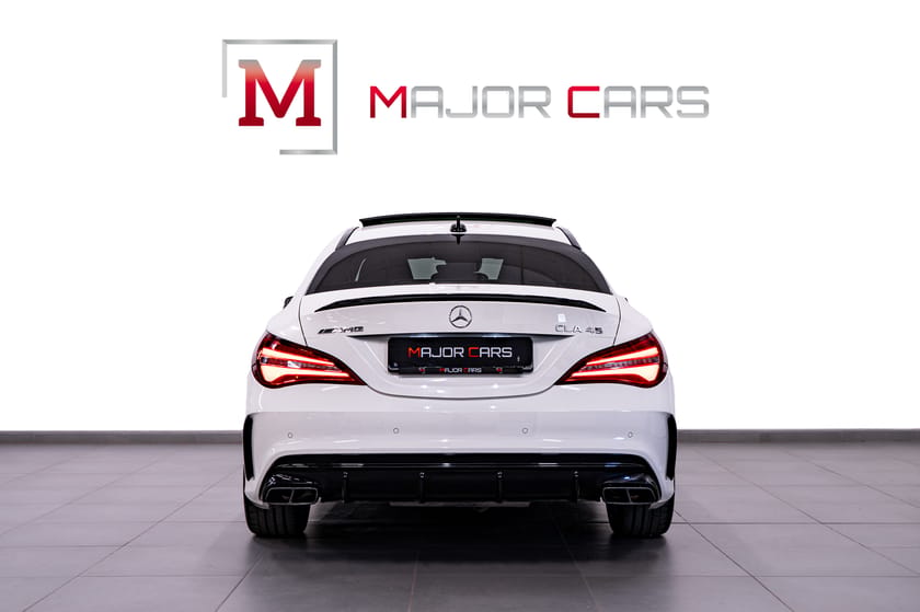 Bild 5 av Mercedes-Benz AMG CLA 45 4MATIC Coupé 4M AERO-KIT Pano Nightpkt Kamera Sportavgas 381hk