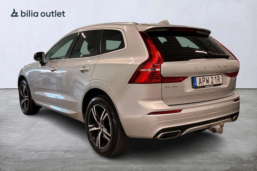 Bild 3 av Volvo XC60 T5 AWD R-Design B-kamera Dragkrok HUD