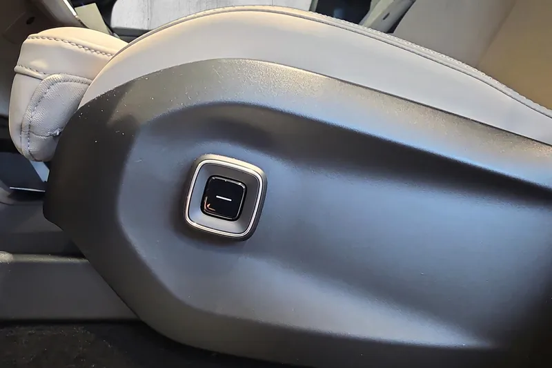 Volvo EX90 Twin Motor Performance bilde 20