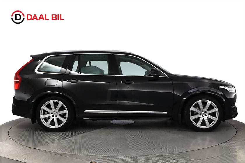 Bild 5 av Volvo XC90 D5 AWD 225HK INSCRIPTION 7-SITS LUFTFJ 360° DRAG HuD