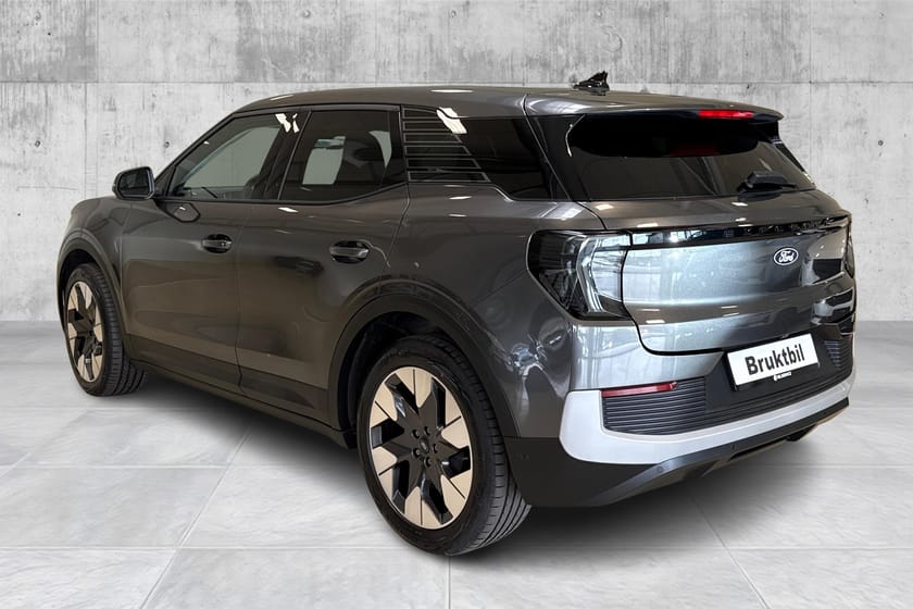Bilde 3 av Ford Explorer EV Extended Range AWD Premium 360°/HUD/B&O/Massasje ++