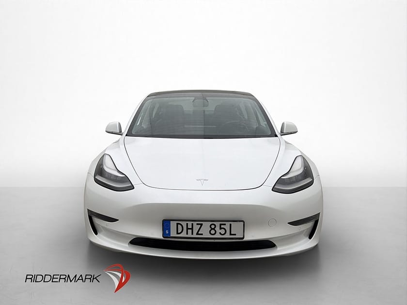 Bild 3 av Tesla Model 3 Long Range AWD Pano Kamera Skinn AP Få Brukare