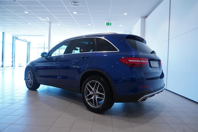 Bild 3 av Mercedes-Benz GLC 220 d 4MATIC 220d AMG Line Drag Panorama