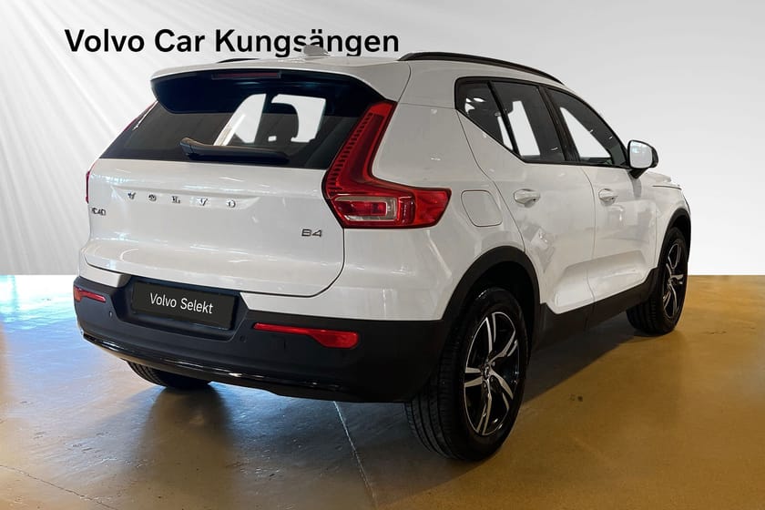Bild 5 av Volvo XC40 B4 FWD Bensin Plus Dark