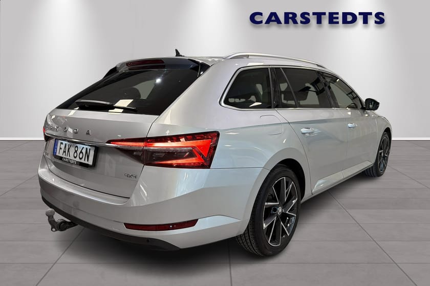 Bild 3 av Škoda Superb Kombi 2.0 TDI 200hk 4x4 Cockpit D-Värmare Drag
