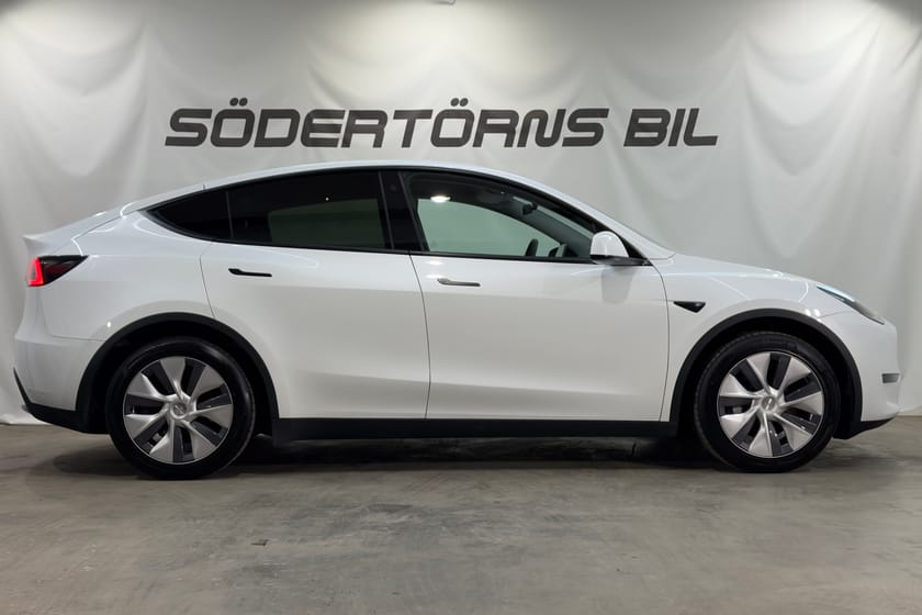 Bild 5 av Tesla Model Y Long Range AWD DRAG 1 ÄGARE MOMSBIL