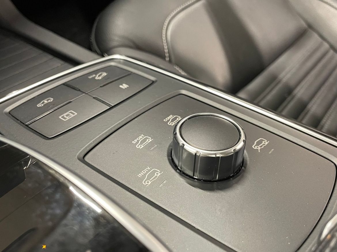 Mercedes-Benz GLE 2017 - miniatyr 10