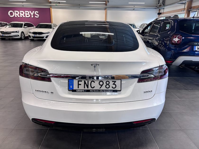 Bild 4 av Tesla Model S 100D 100D, Nytt högvoltsbatteri, Moms, 2 ägare, Vinterhjul