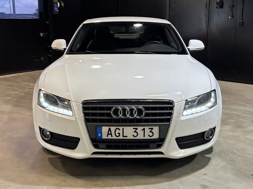 Bild 2 av Audi A5 Coupé 2.0 TFSI (180hk) S Line