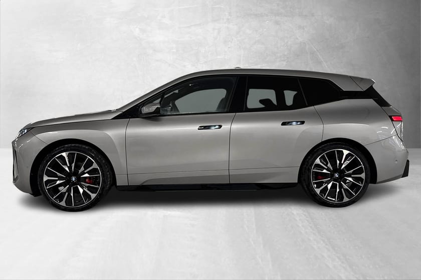 Bilde 2 av BMW iX xDrive60