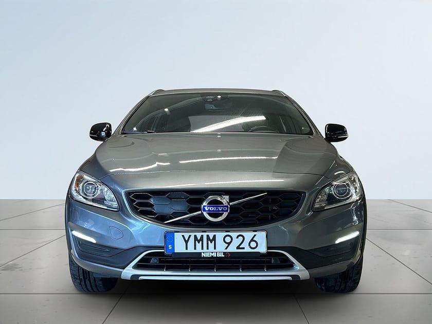 Bild 2 av Volvo V60 Cross Country D4 Classic Plus Drag M&Dvärme Navi Rattvärme S&V-däck