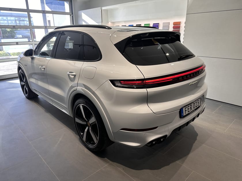 Bild 5 av Porsche Cayenne E-Hybrid TipTronic