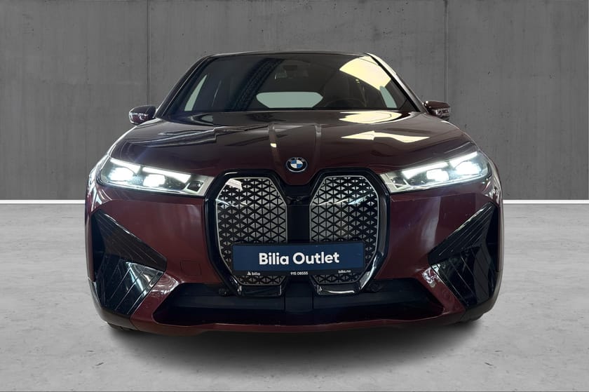 Bilde 2 av BMW iX xDrive40 xDrive 40 Fully Charged Sp.pakke, H/K, Soft-Close, 22"