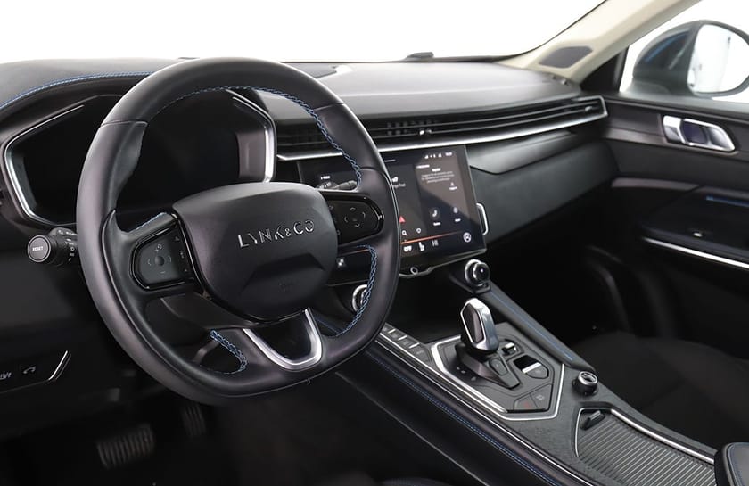 Bild 2 av Lynk & Co 01 PHEV DCT / Panorama / Backkamera