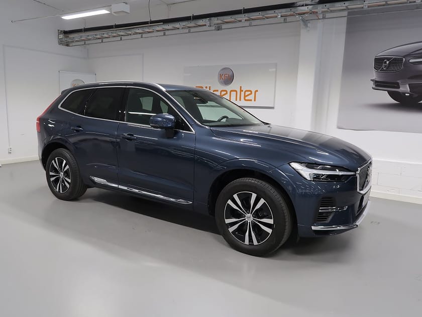Bild 4 av Volvo XC60 Recharge T6 AWD V-Däck ingår Skinn-Drag-Kamera-Pano-Nav