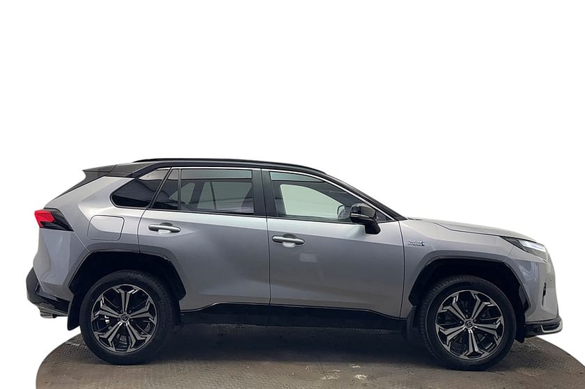 Bild 5 av Toyota RAV4 Plug-in Hybrid Style Kamera Navi Cockpit JBL Läder 306hk