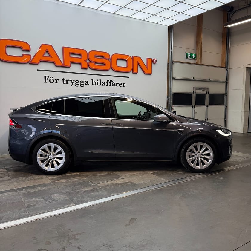 Bild 3 av Tesla Model X 90D AWD 423hk 6-sits Leasebar Pano Summon Luftfjädring