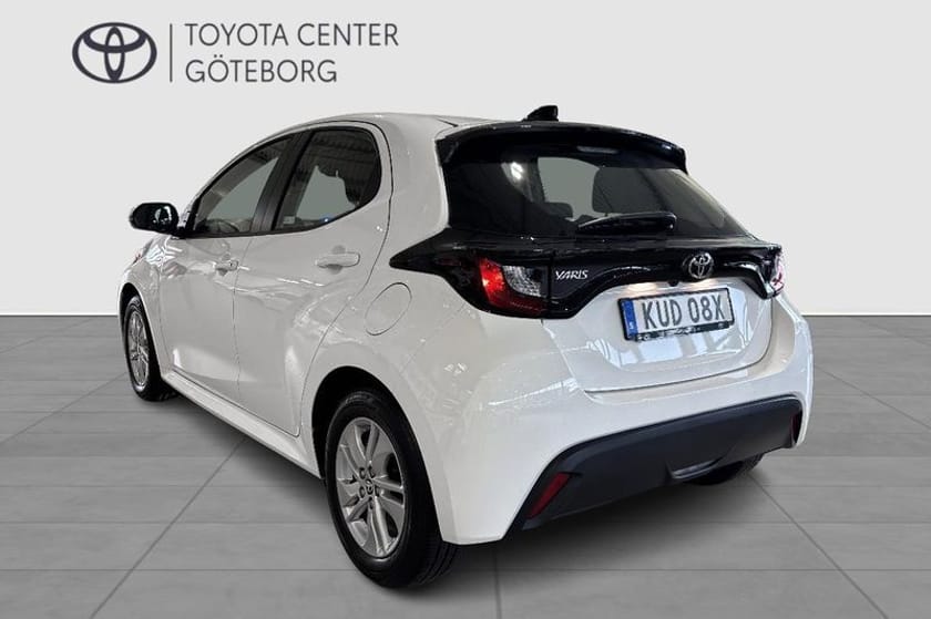 Bild 3 av Toyota Yaris Hybrid 115 1,5 5D ACTIVE KOMFORTPAKET